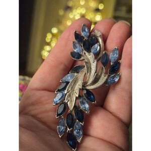 Coro Blue Rhinestone Glass Brooch Large Vintage Rare